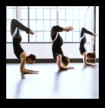 Yoga Fusion: Συνδυάζοντας πρακτικές γιόγκα για ολιστική διαχείριση βάρους